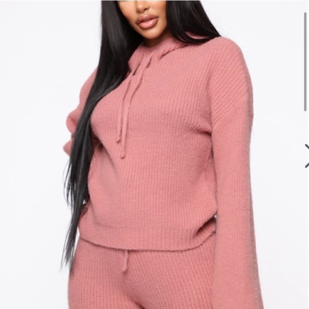 NWT Womens Fashion Nova What’s Knit Gonna Be Sweater